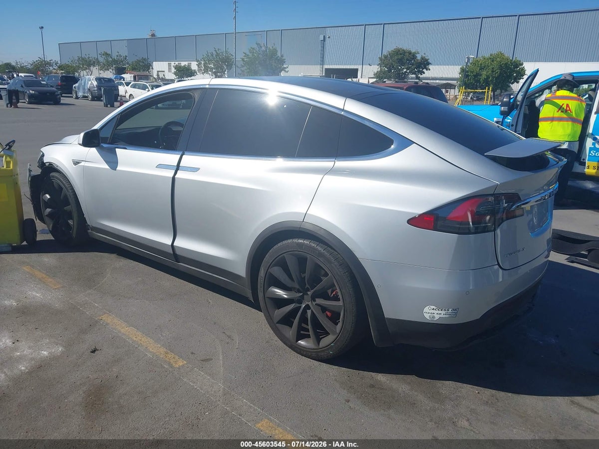 2016 TESLA MODEL X 75D/P100D/P90D — снимка 3