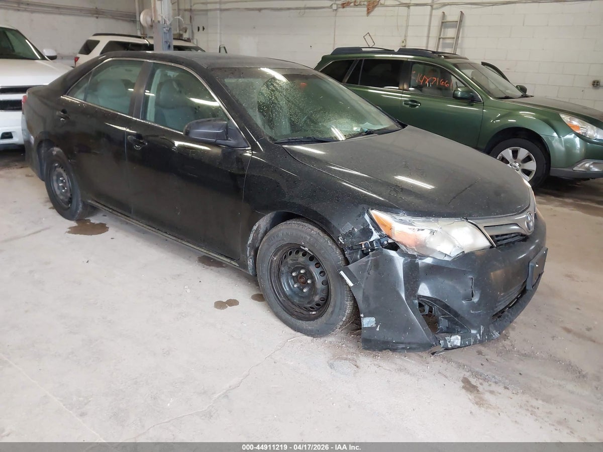 2012 TOYOTA CAMRY LE