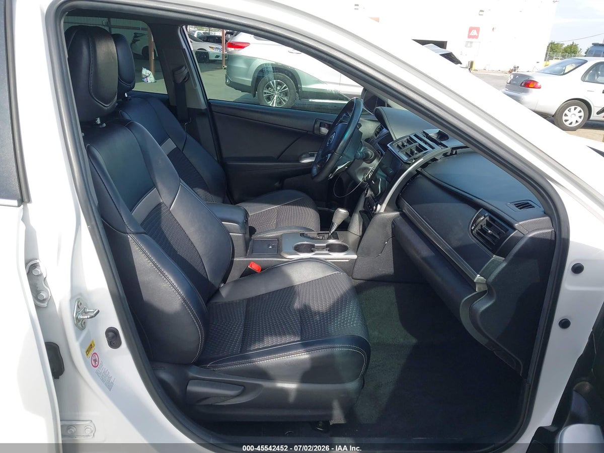 2014 TOYOTA CAMRY SE — снимка 5