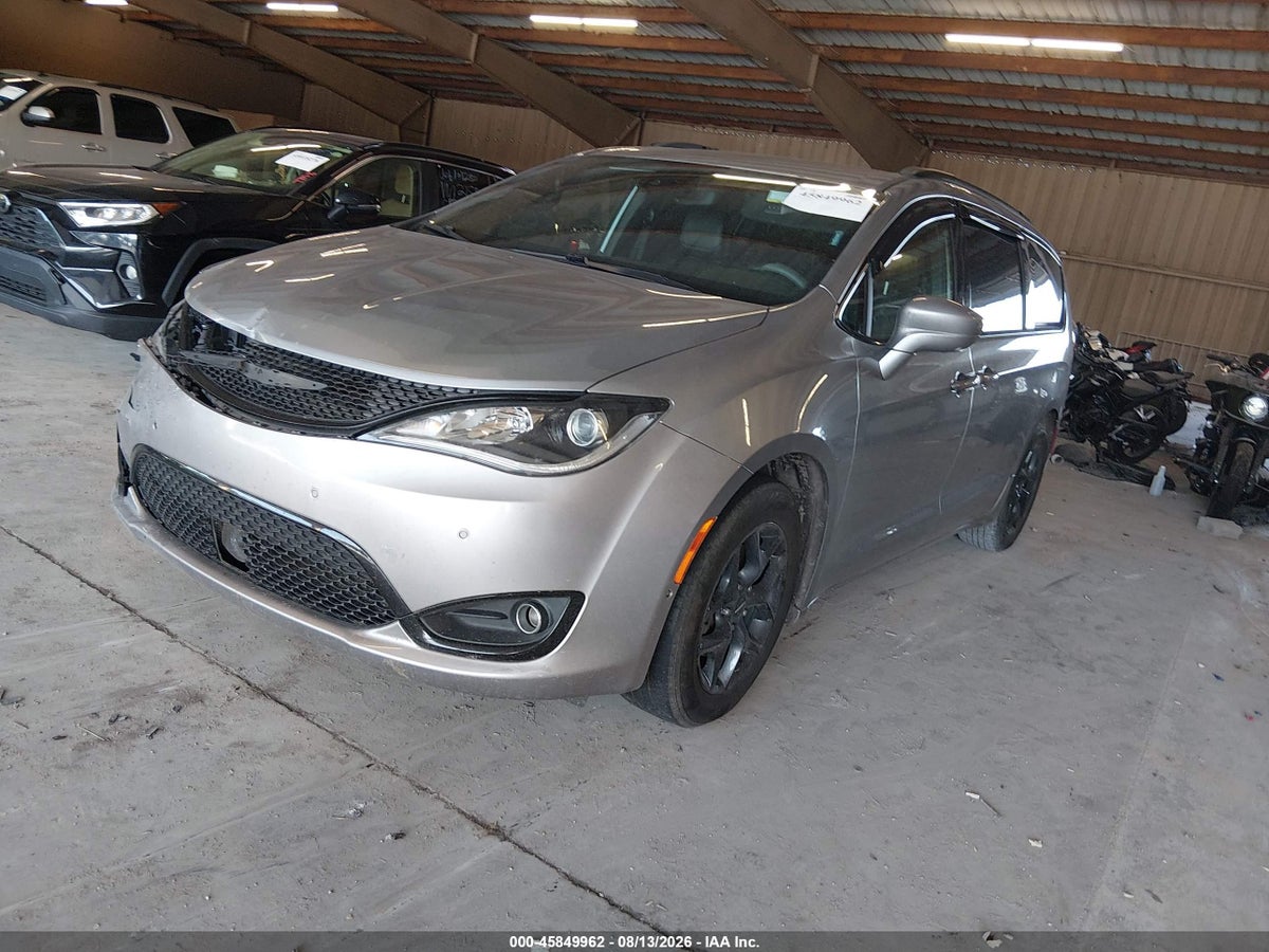 2020 CHRYSLER PACIFICA TOURING L — снимка 2