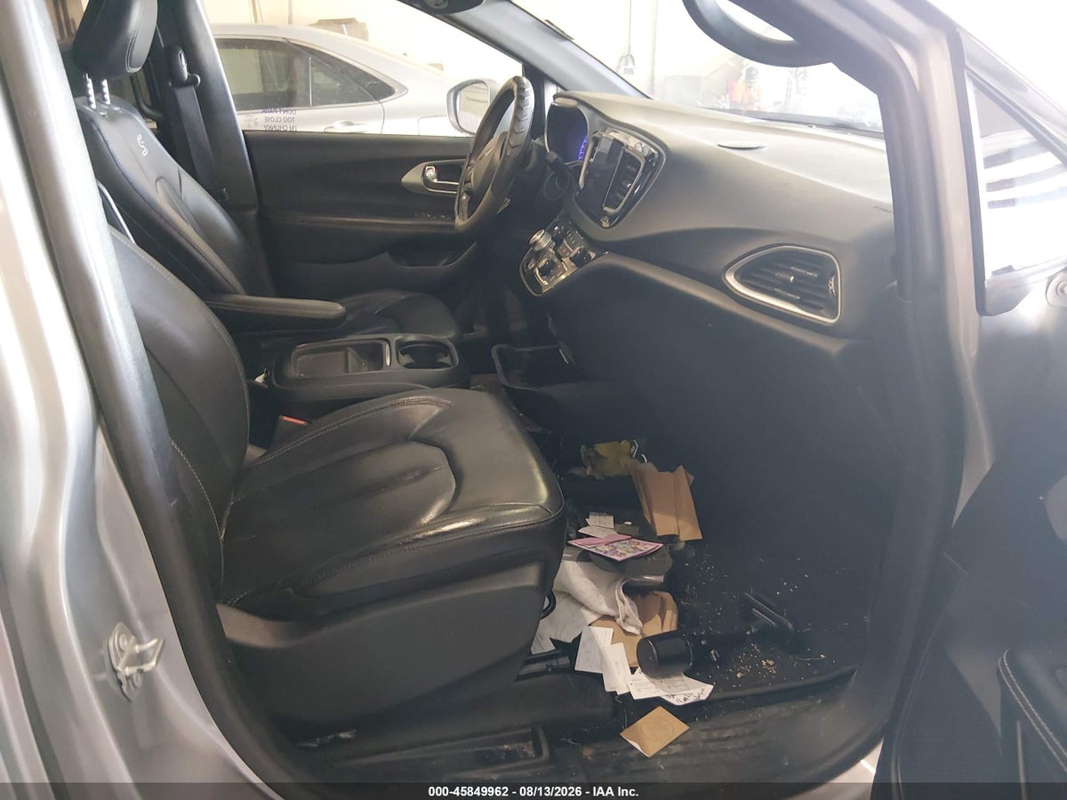 2020 CHRYSLER PACIFICA TOURING L — снимка 5