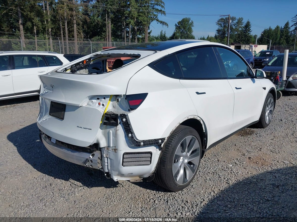 2022 TESLA MODEL Y LONG RANGE DUAL MOTOR ALL-WHEEL DRIVE — снимка 4