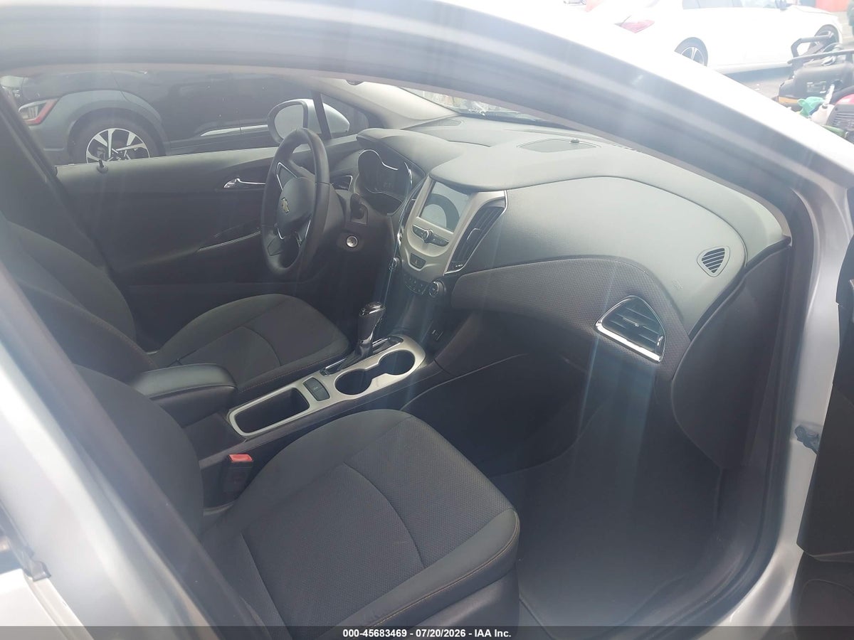 2017 CHEVROLET CRUZE LS AUTO — снимка 5