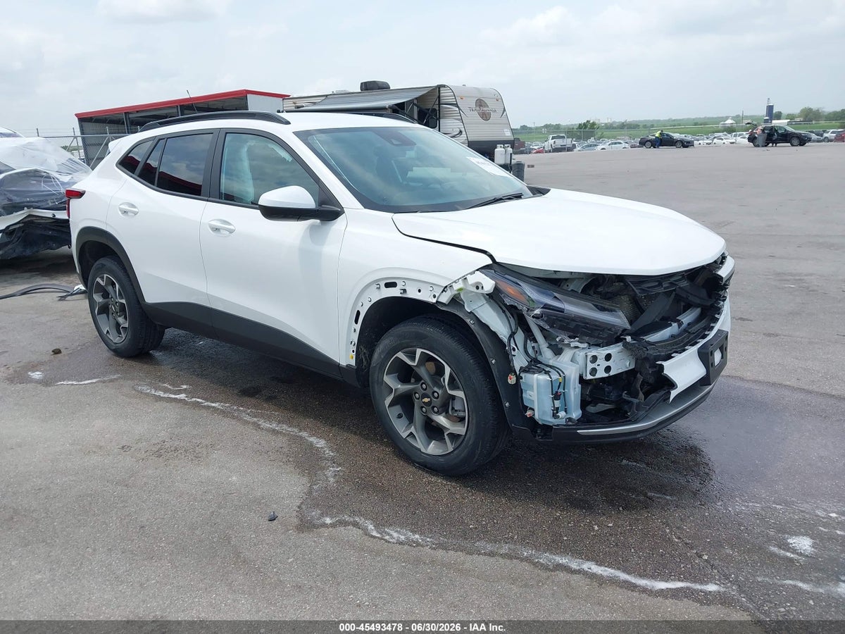 2024 CHEVROLET TRAX FWD LT