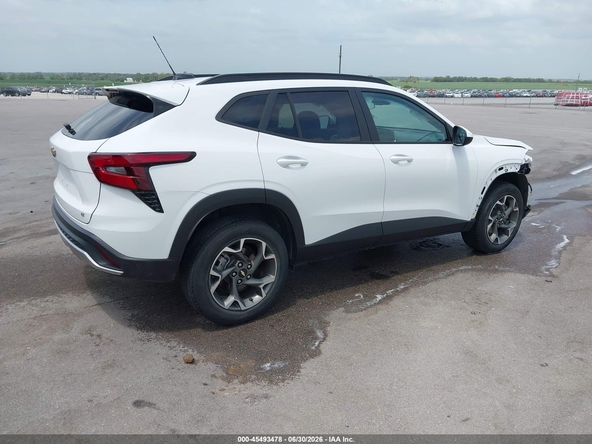 2024 CHEVROLET TRAX FWD LT — снимка 4