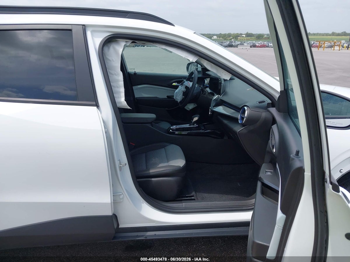 2024 CHEVROLET TRAX FWD LT — снимка 5