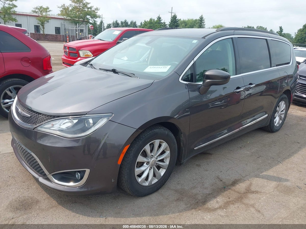 2017 CHRYSLER PACIFICA TOURING-L — снимка 2