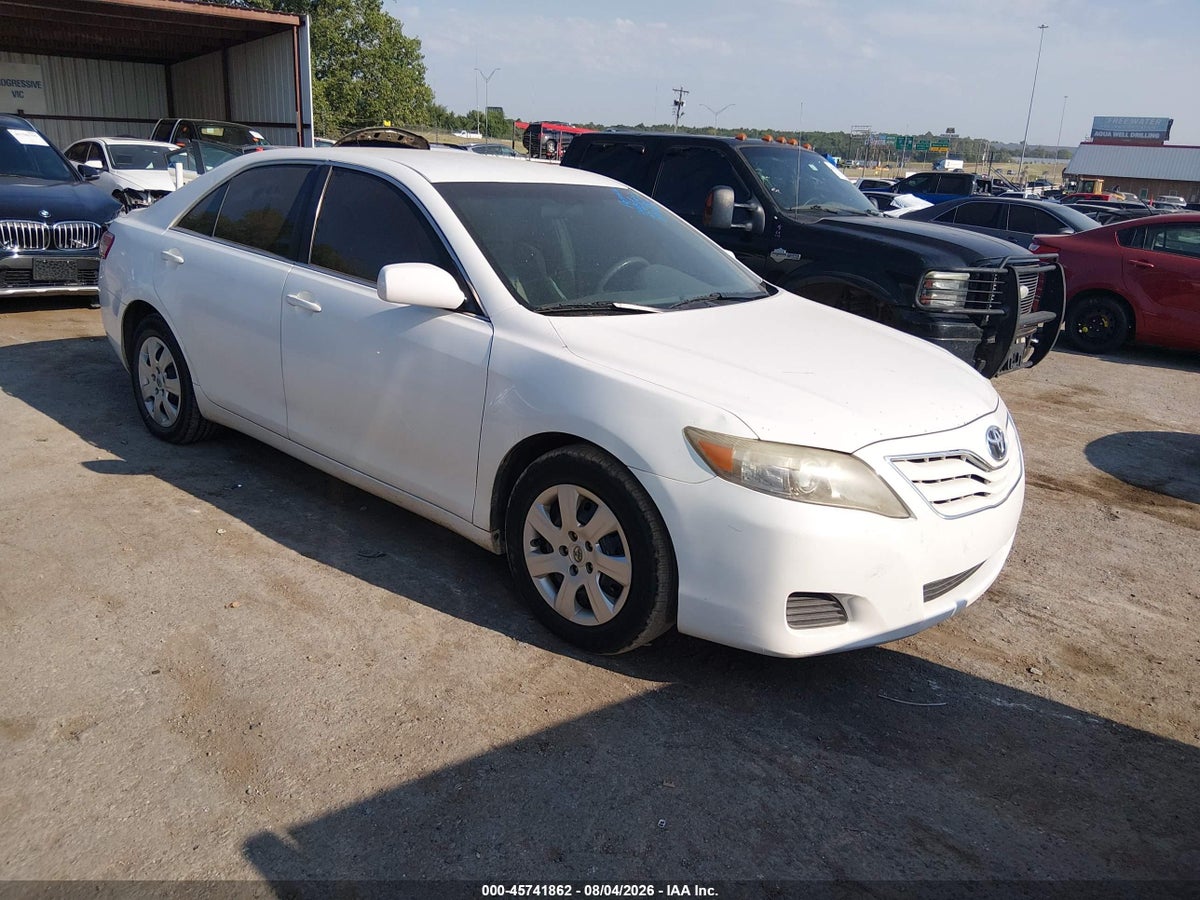 2010 TOYOTA CAMRY LE