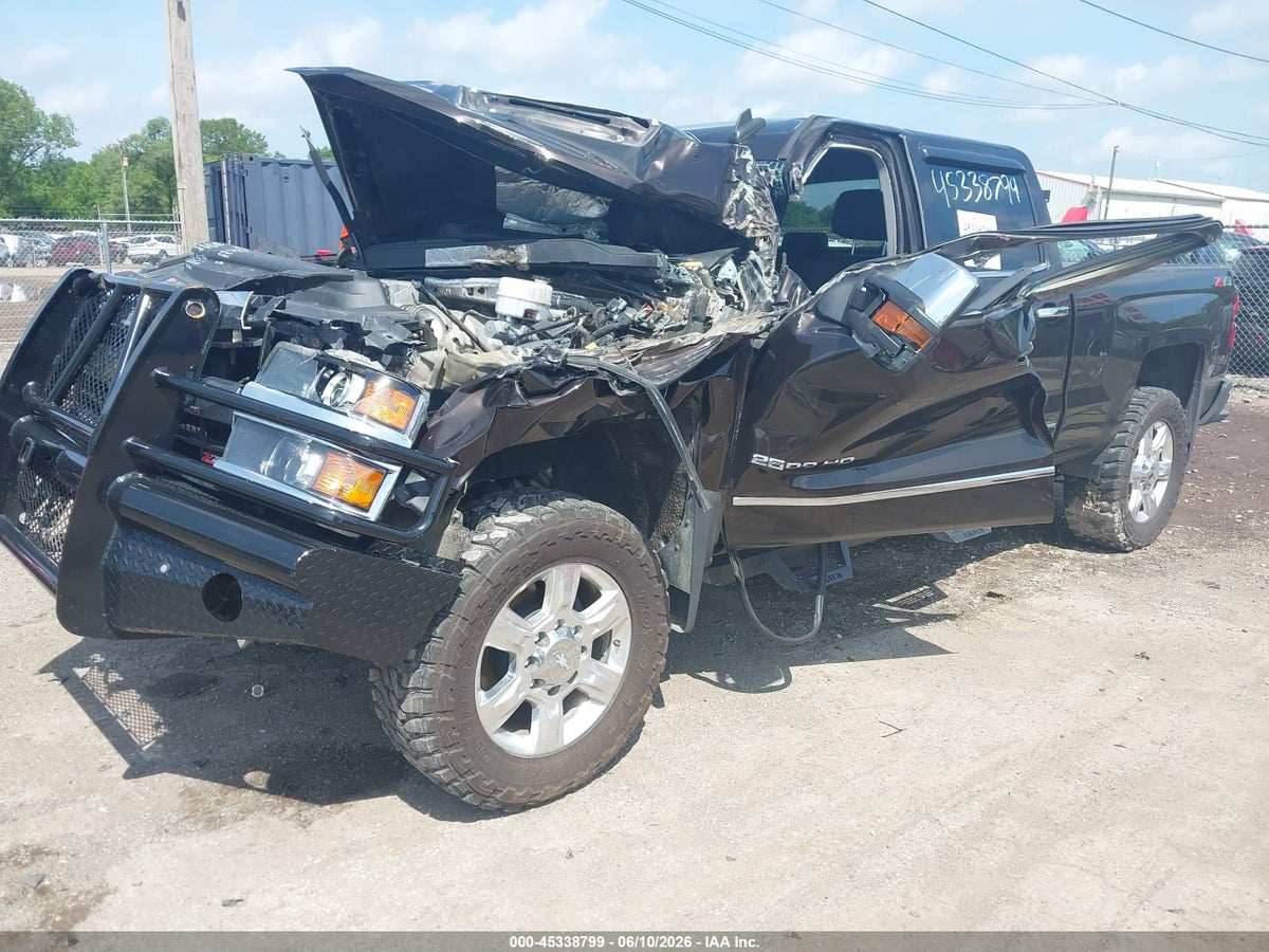 2019 CHEVROLET SILVERADO 2500HD LTZ — снимка 2
