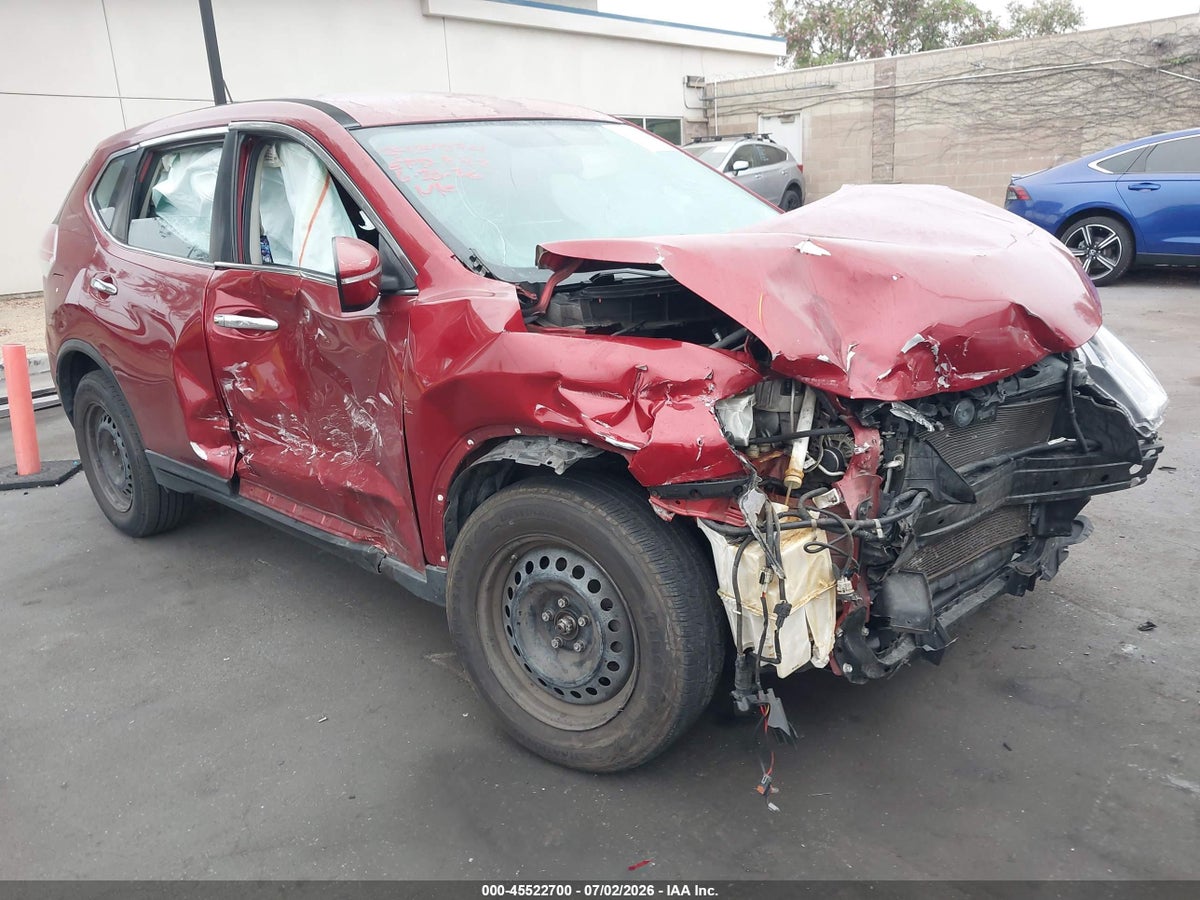 2015 NISSAN ROGUE S