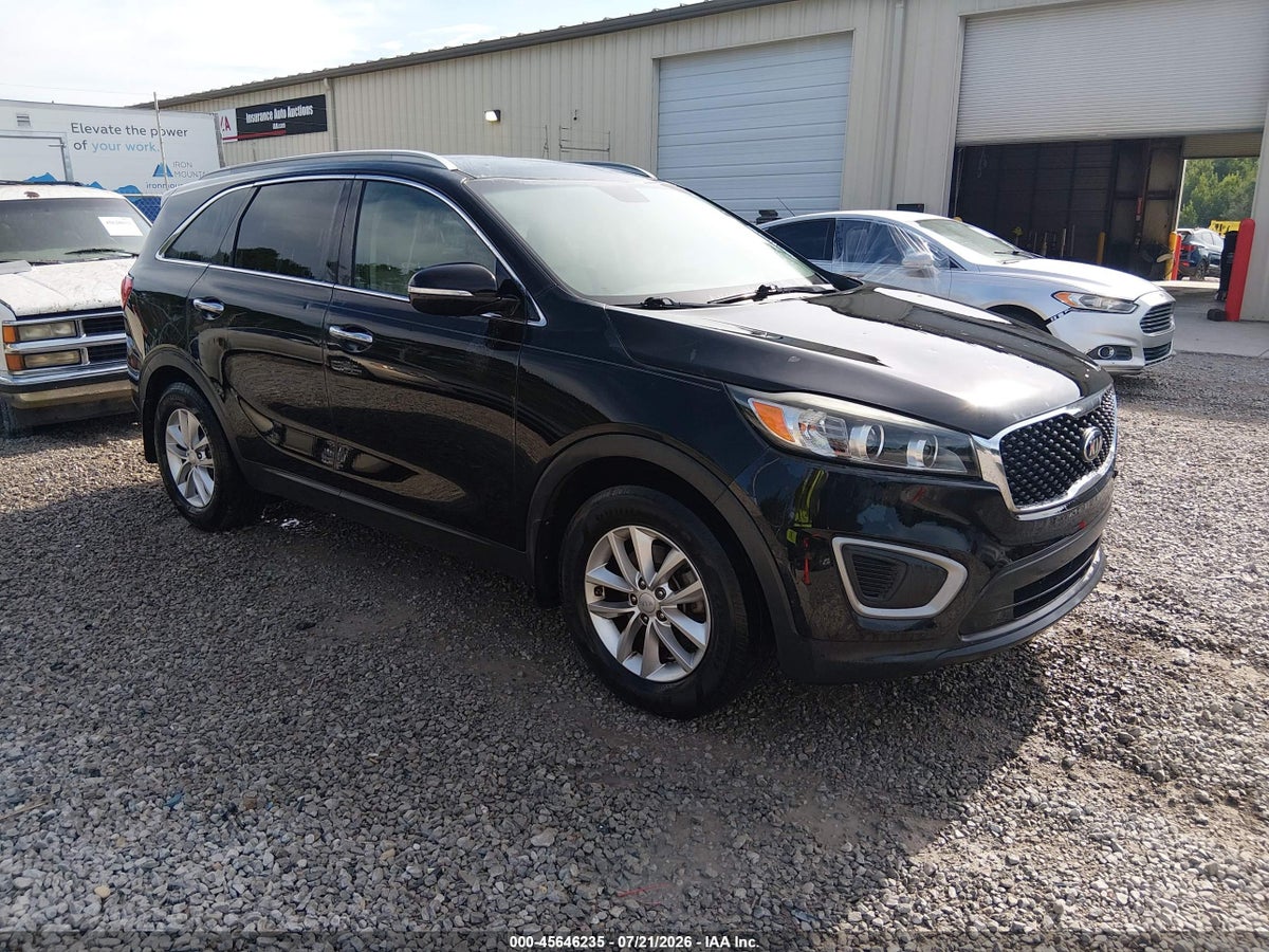 2017 KIA SORENTO 2.4L LX