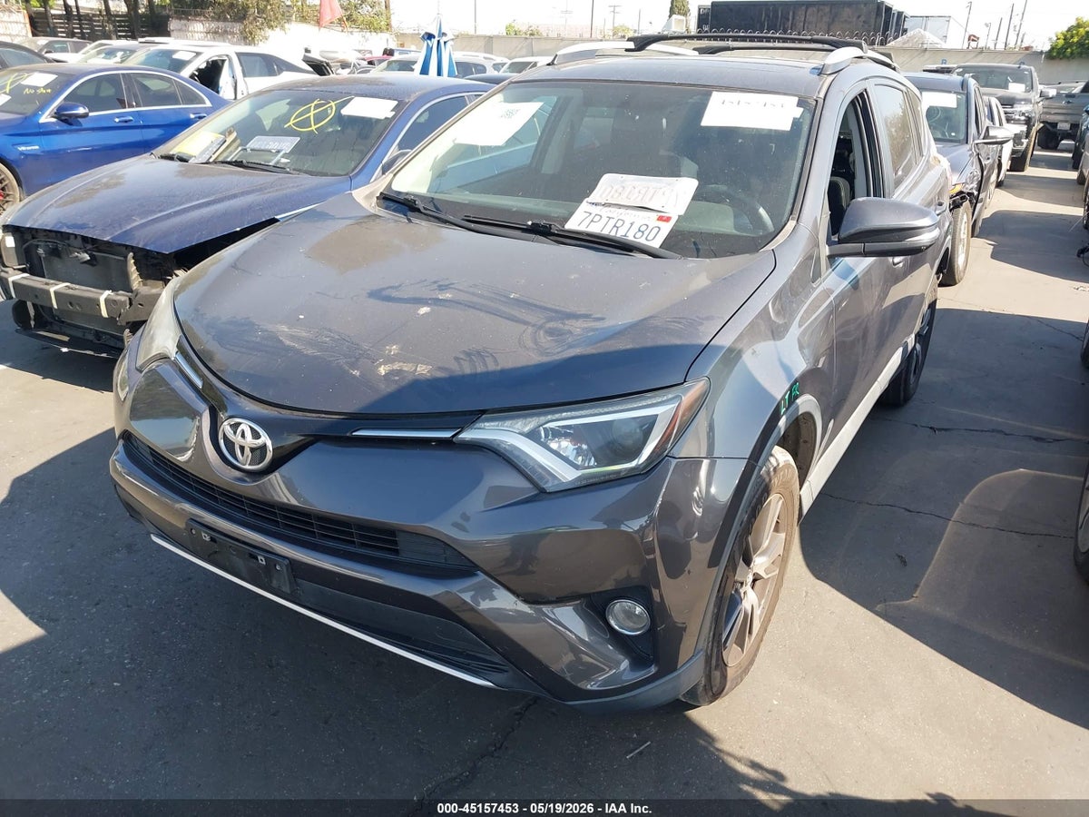 2016 TOYOTA RAV4 XLE — снимка 2