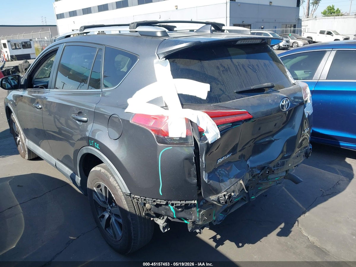 2016 TOYOTA RAV4 XLE — снимка 3