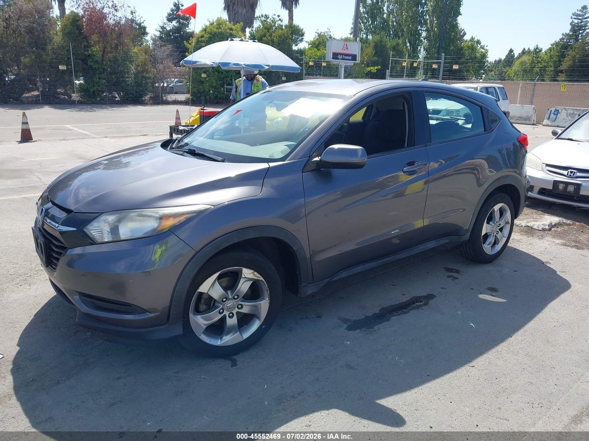 2017 HONDA HR-V LX — снимка 2