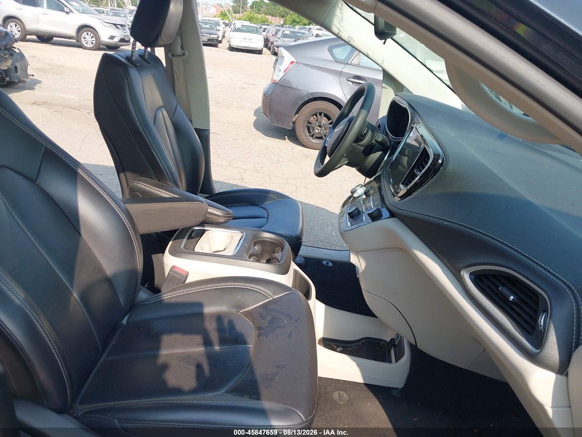 2023 CHRYSLER PACIFICA TOURING L — снимка 5