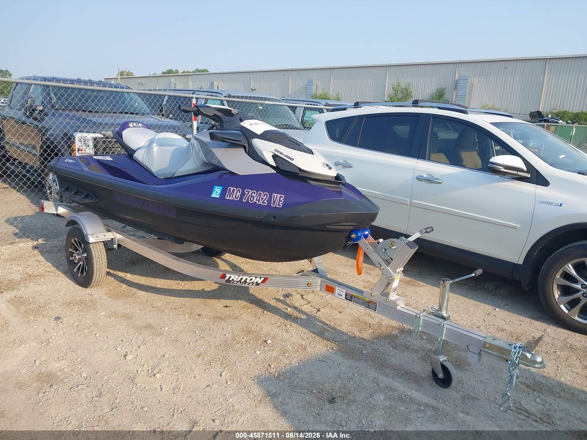 2025 SEADOO PERSONAL WATERCRAFT