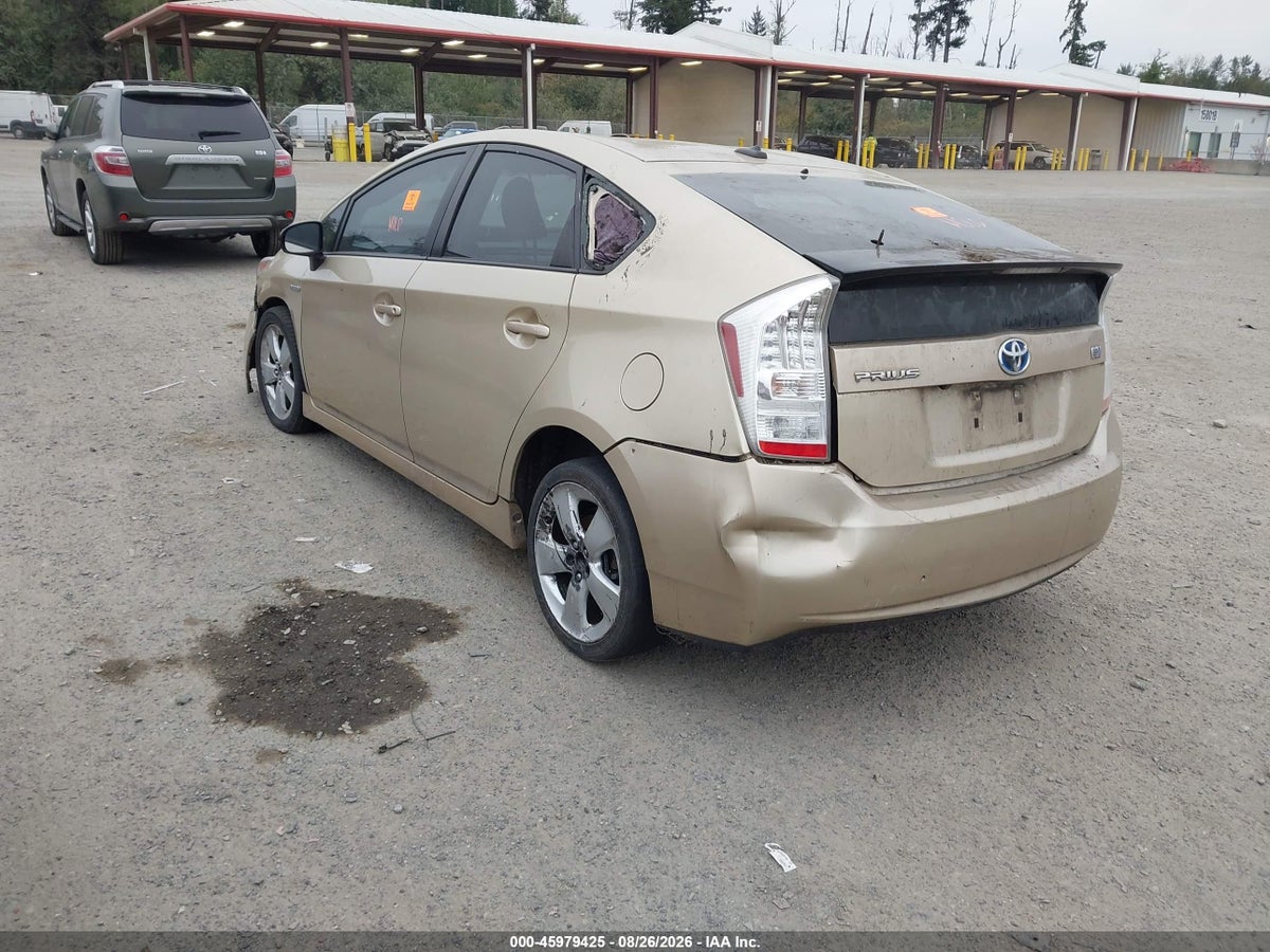 2010 TOYOTA PRIUS V — снимка 3