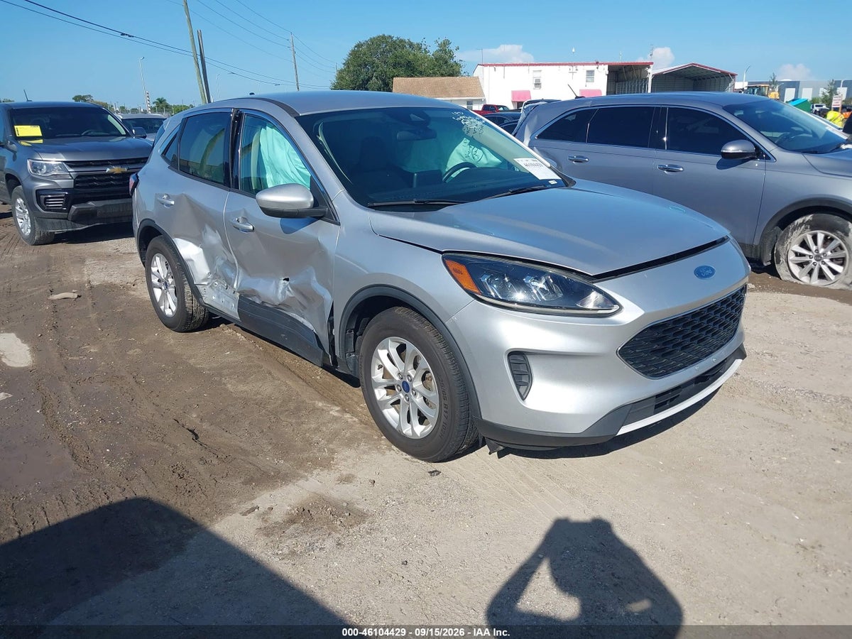 2020 FORD ESCAPE SE