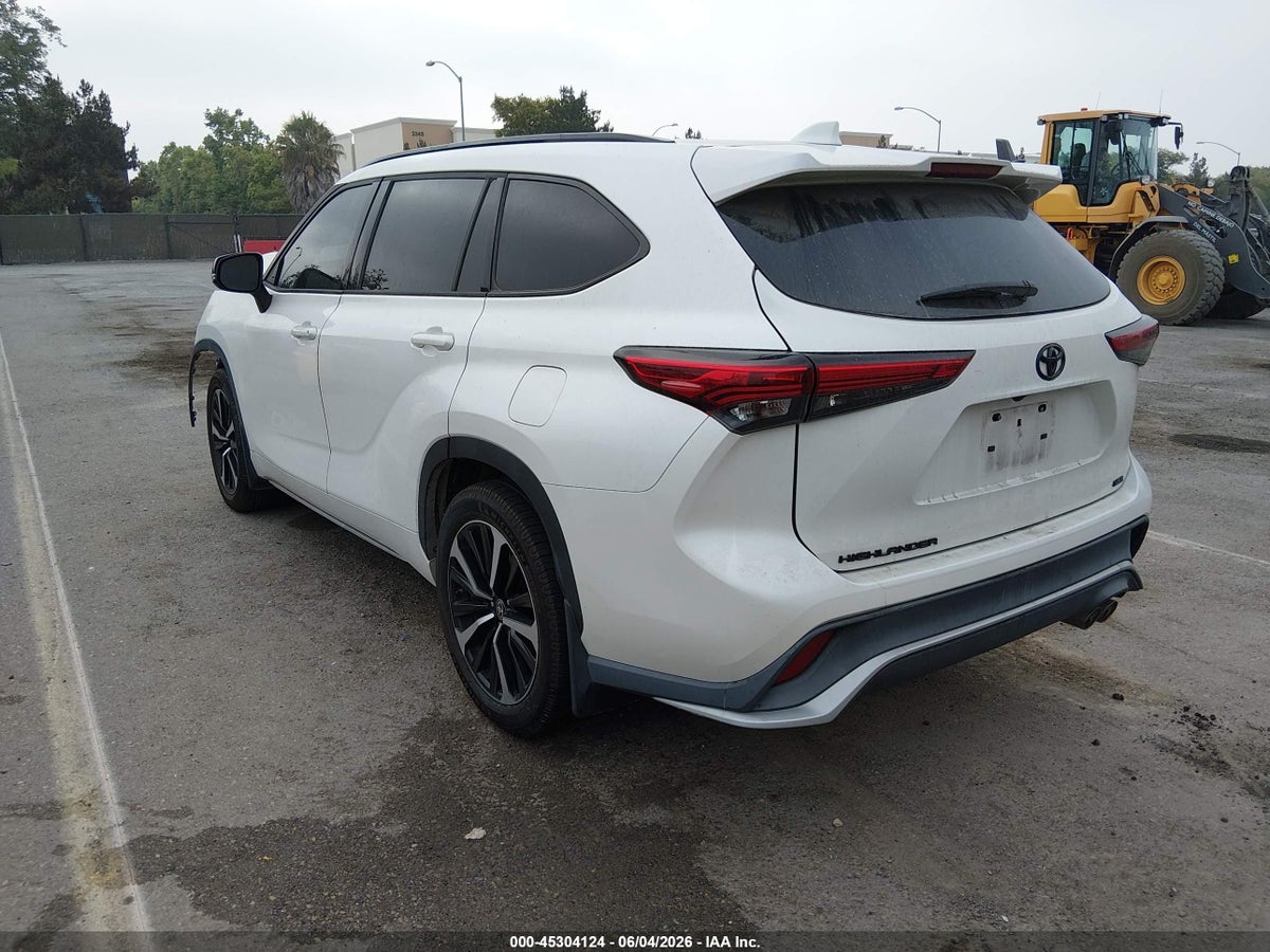 2021 TOYOTA HIGHLANDER XSE — снимка 3