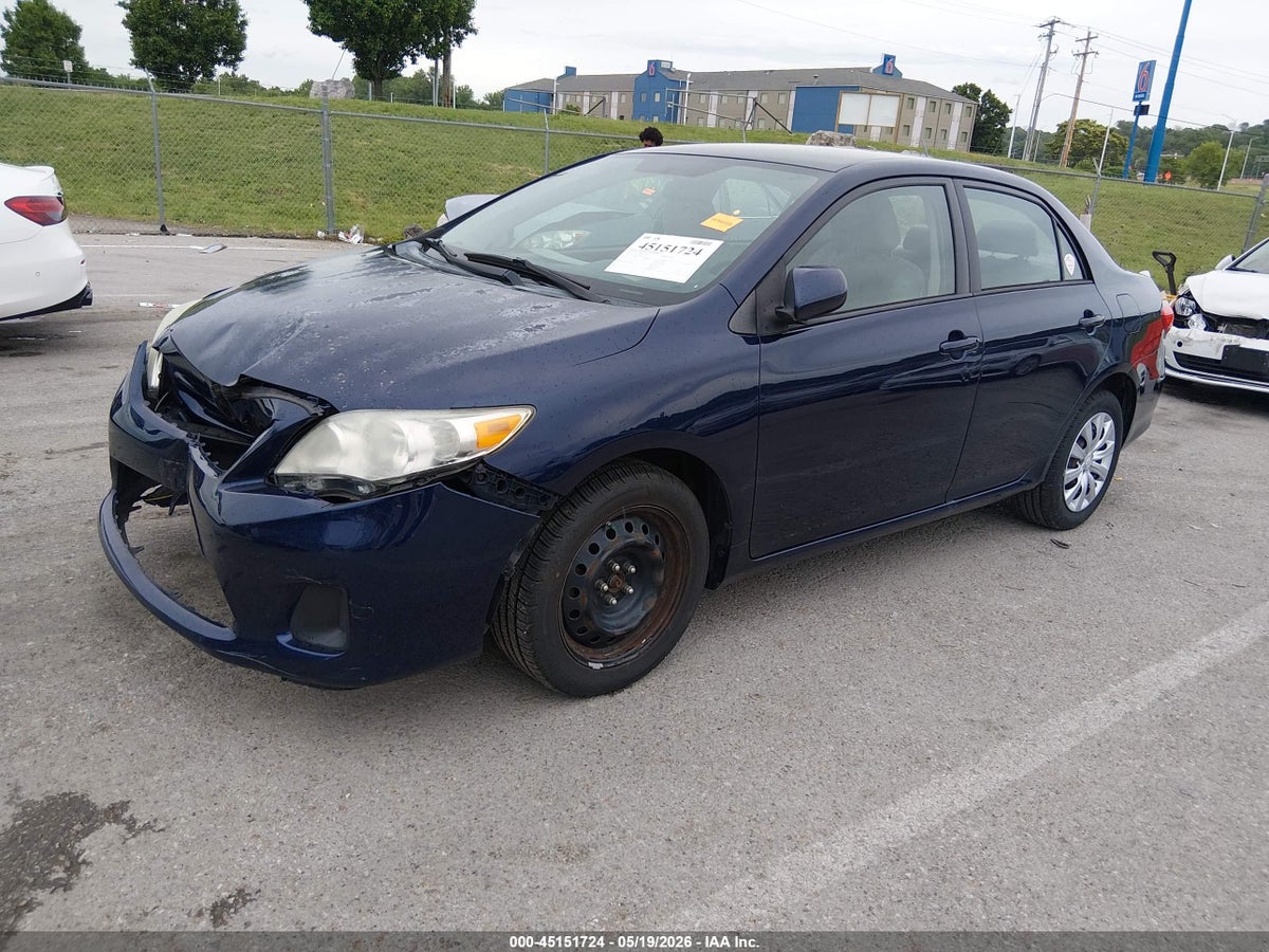 2012 TOYOTA COROLLA LE — снимка 2