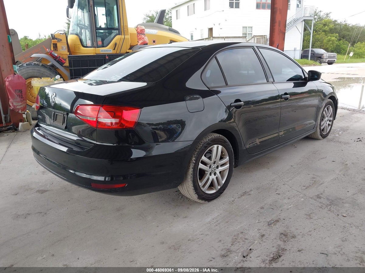 2015 VOLKSWAGEN JETTA 2.0L S — снимка 4