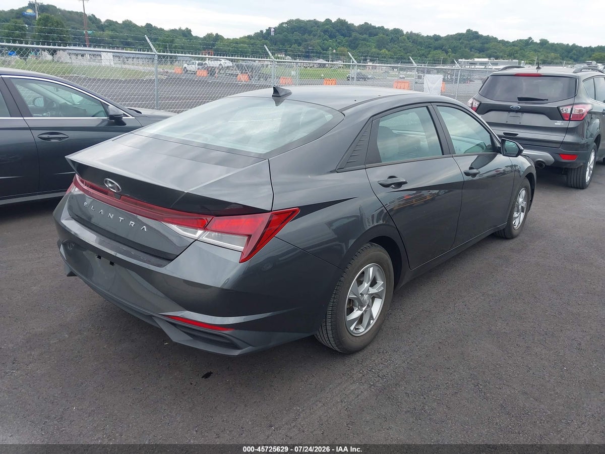 2021 HYUNDAI ELANTRA SE — снимка 4