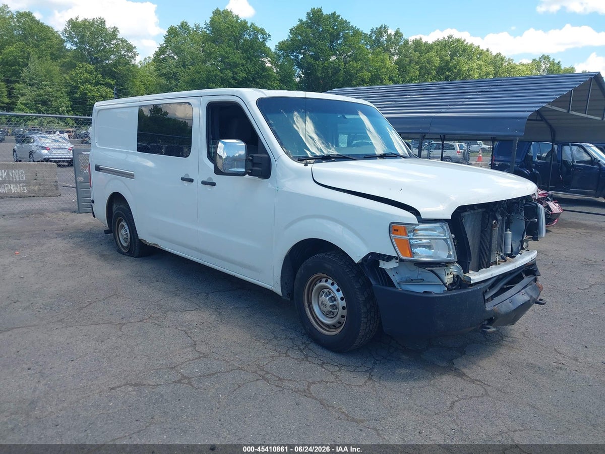 2015 NISSAN NV CARGO NV2500 HD S V8