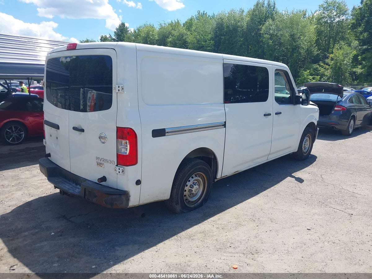 2015 NISSAN NV CARGO NV2500 HD S V8 — снимка 4
