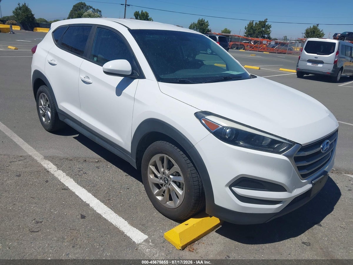 2018 HYUNDAI TUCSON SE