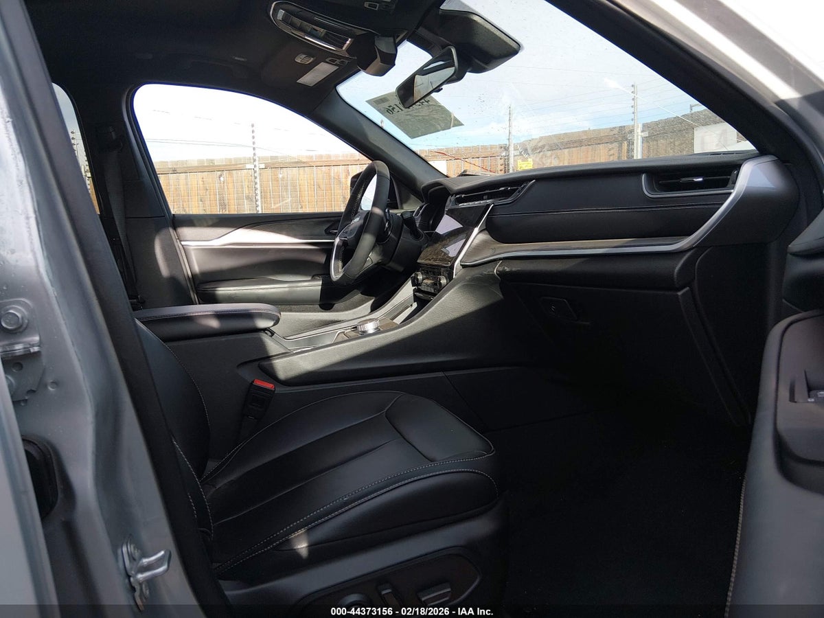 2025 JEEP GRAND CHEROKEE L LIMITED 4X4 — снимка 5