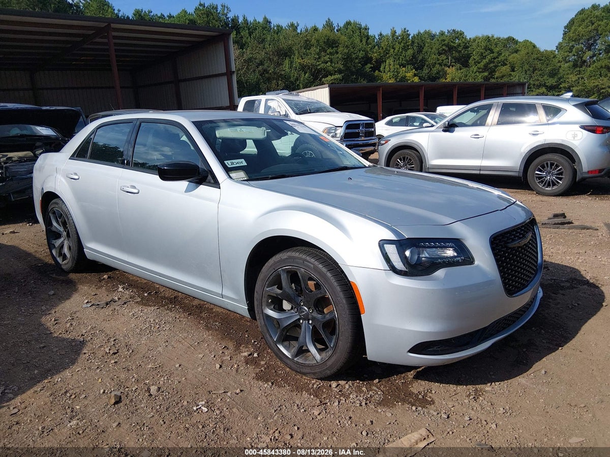 2023 CHRYSLER 300 TOURING