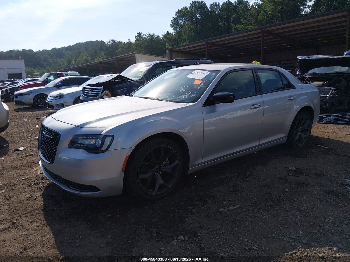 2023 CHRYSLER 300 TOURING — снимка 2