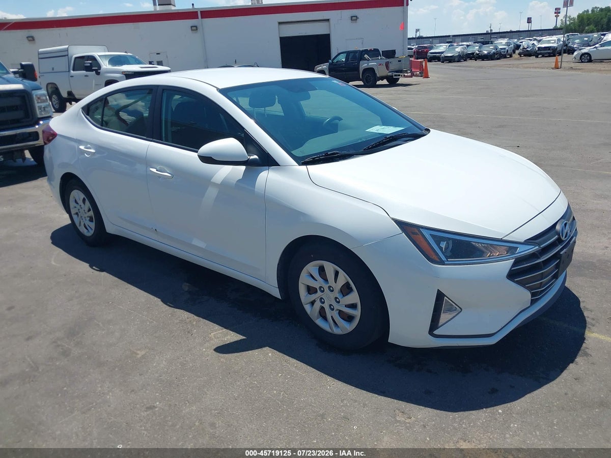 2019 HYUNDAI ELANTRA SE