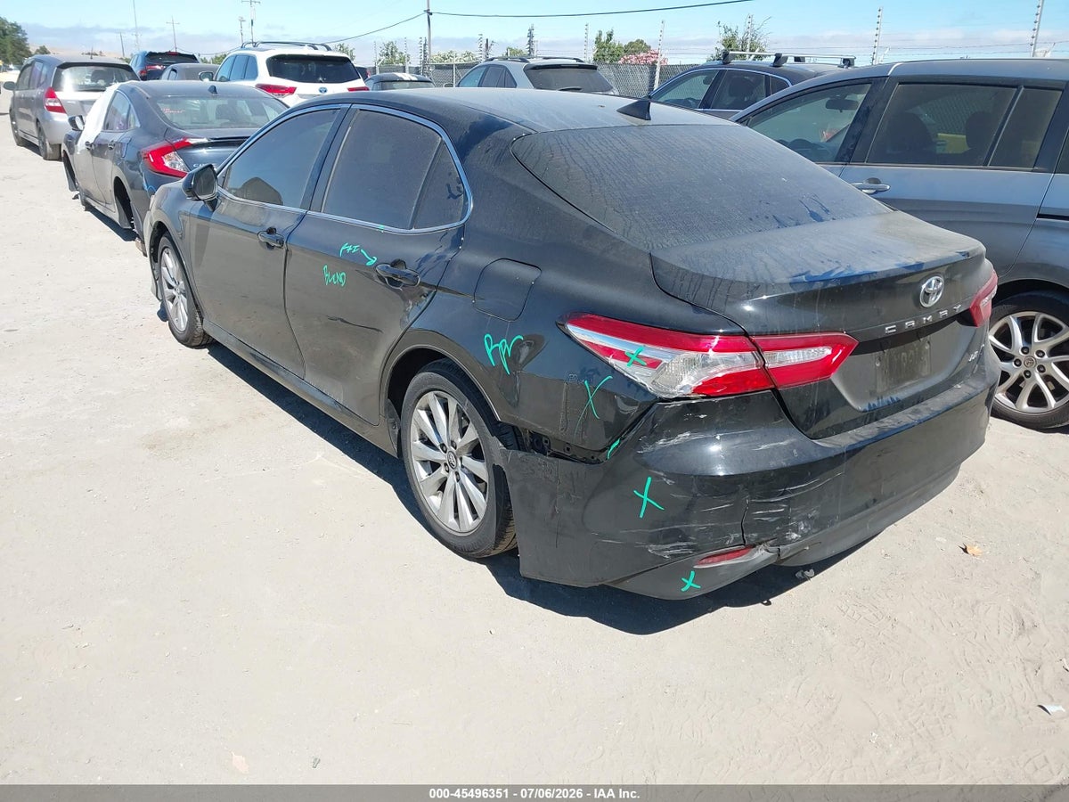 2019 TOYOTA CAMRY LE — снимка 3
