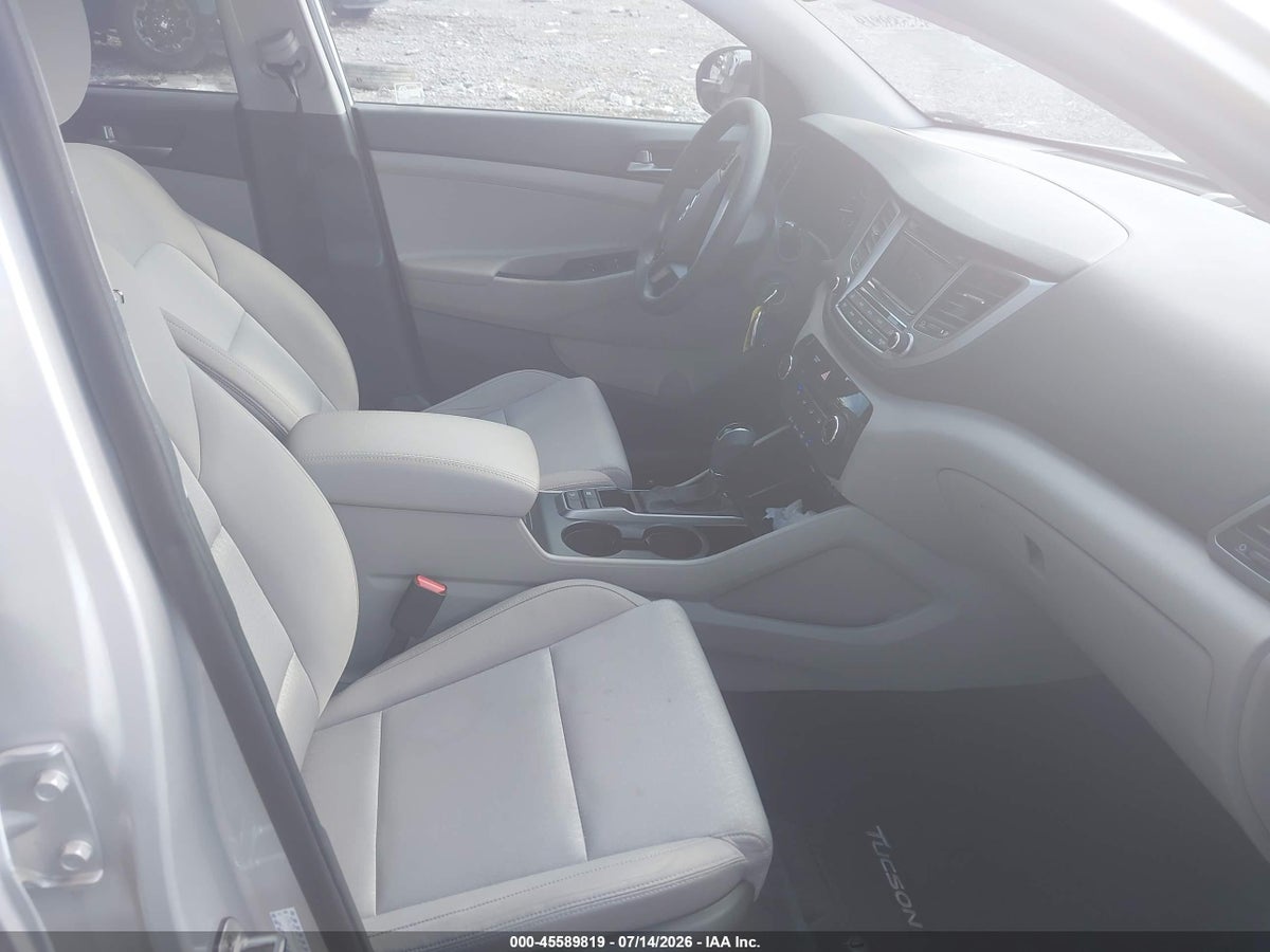 2016 HYUNDAI TUCSON SE — снимка 5