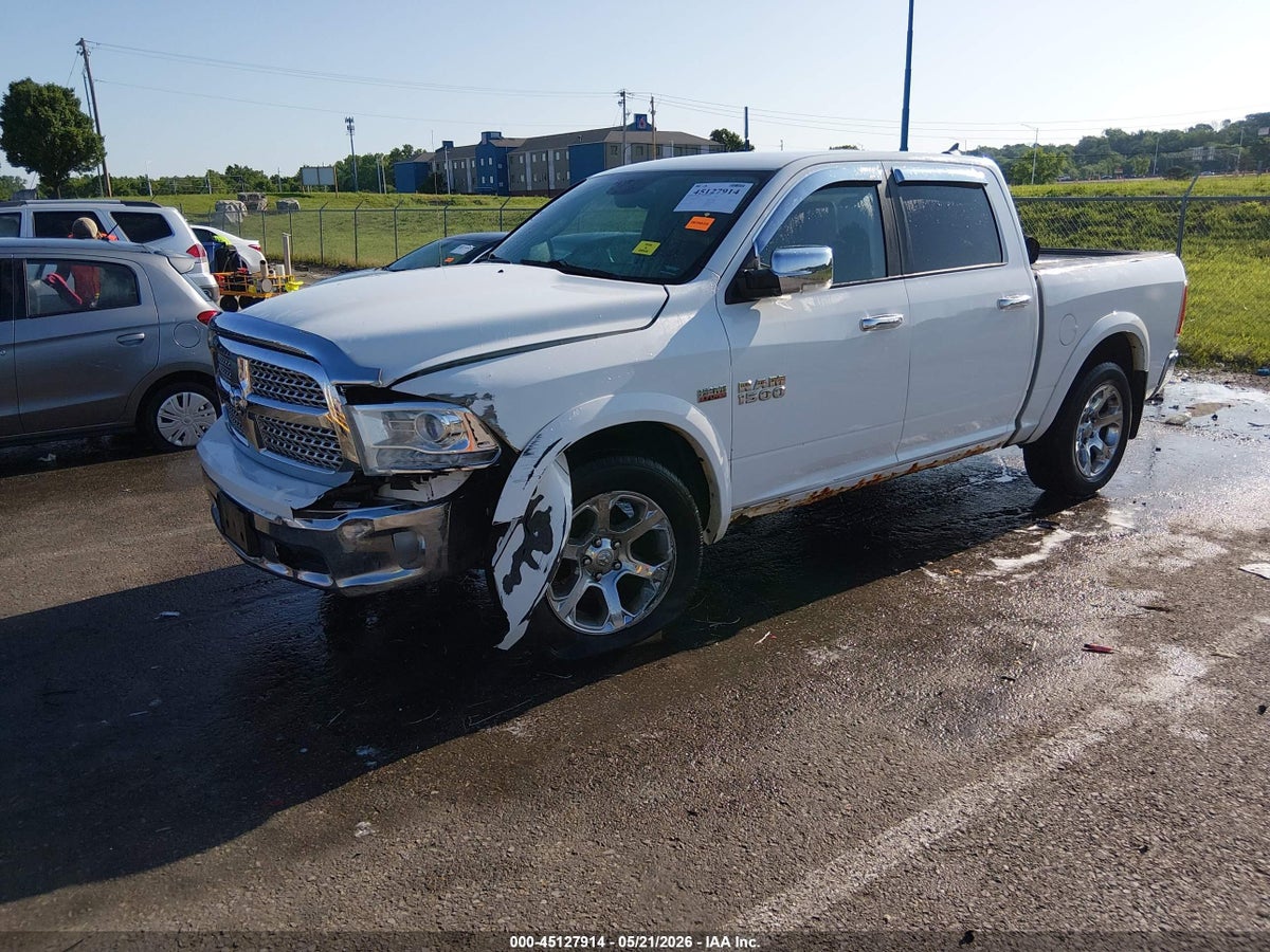 2014 RAM 1500 LARAMIE — снимка 2