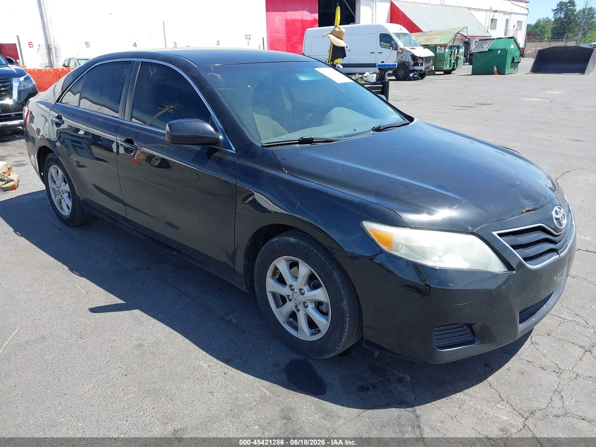 2010 TOYOTA CAMRY LE