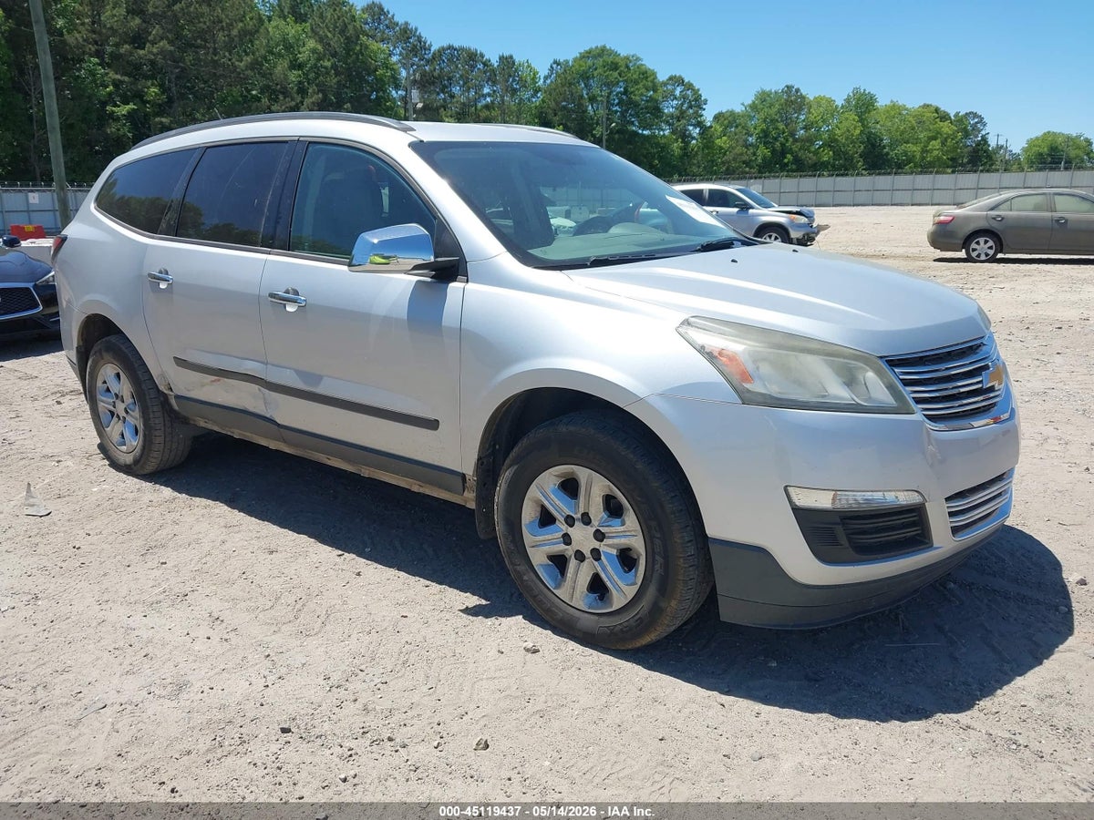 2015 CHEVROLET TRAVERSE LS