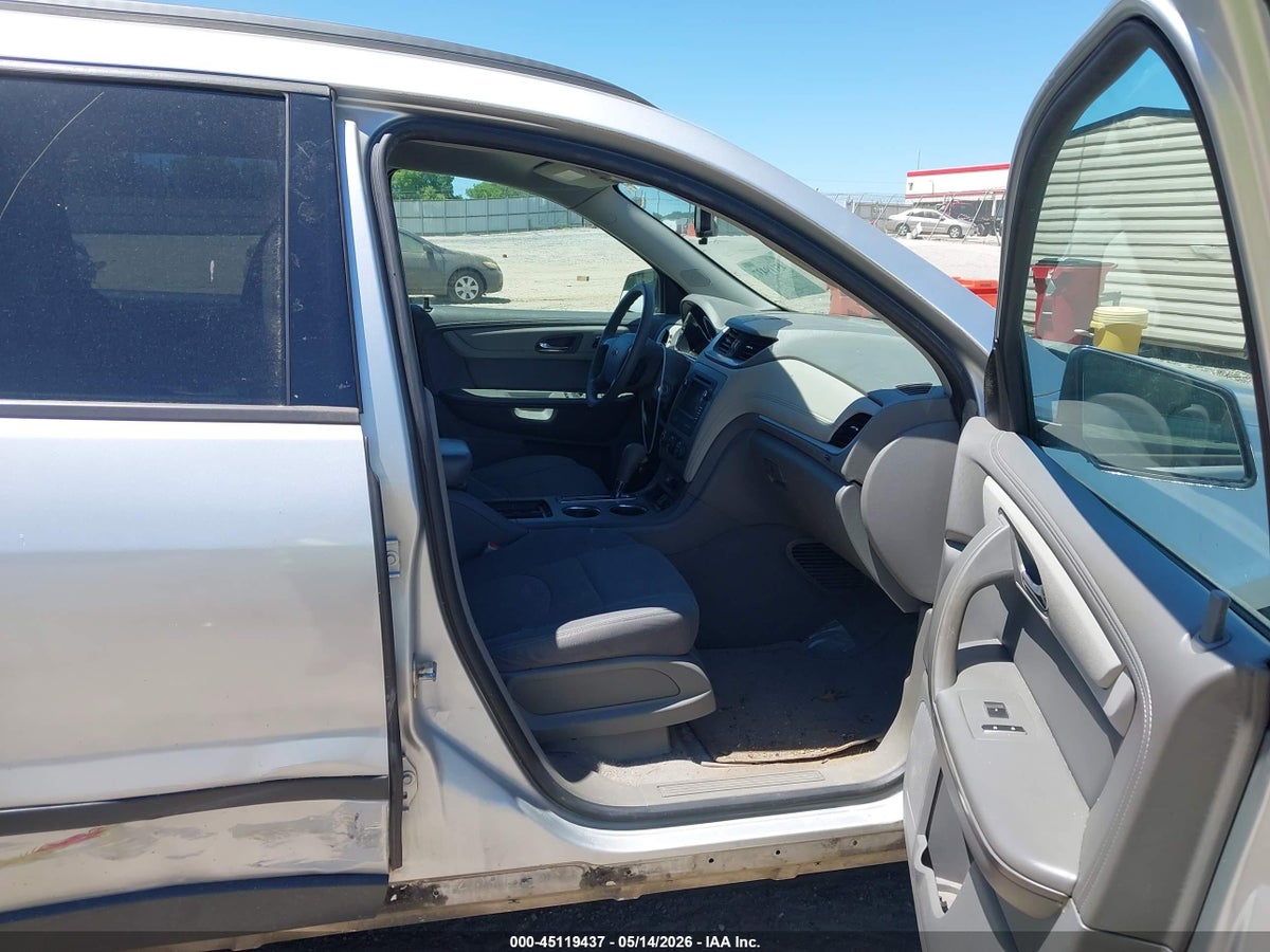 2015 CHEVROLET TRAVERSE LS — снимка 5