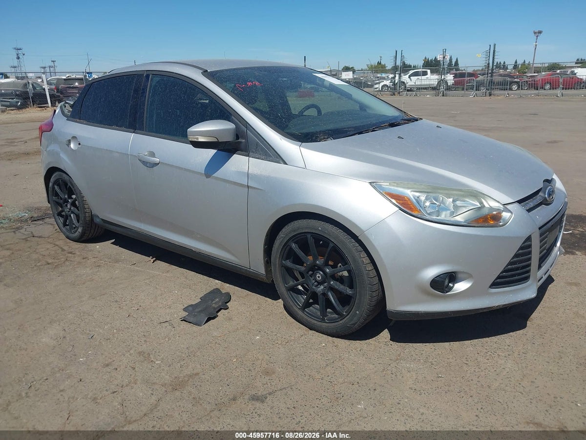 2013 FORD FOCUS SE