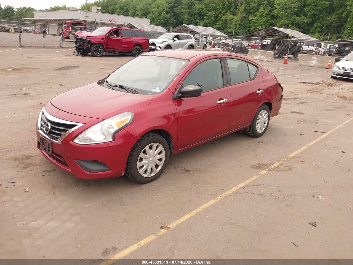 2017 NISSAN VERSA 1.6 SV — снимка 2