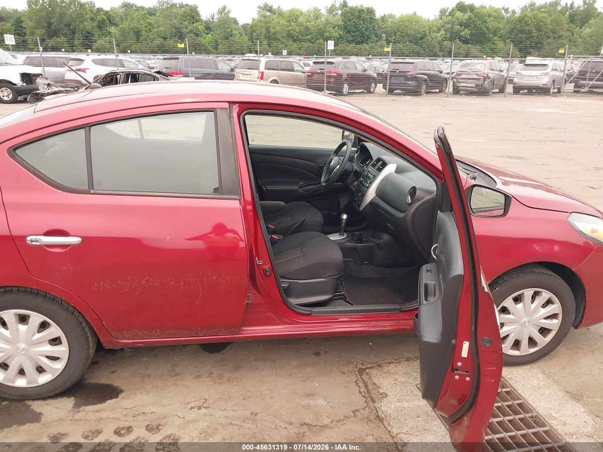 2017 NISSAN VERSA 1.6 SV — снимка 5
