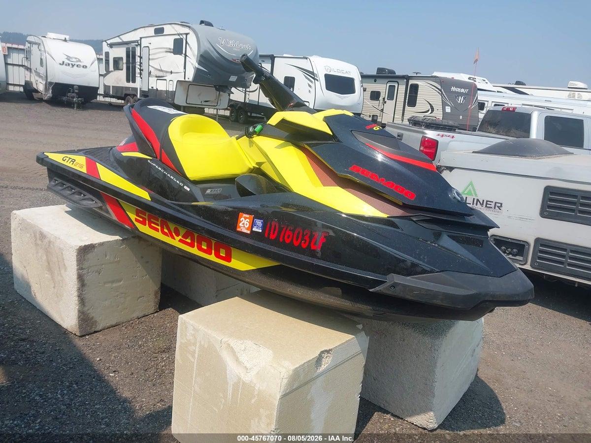 2015 SEADOO PERSONAL WATERCRAFT