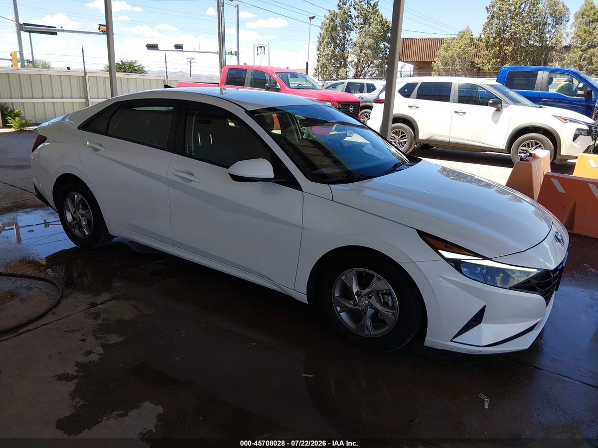 2021 HYUNDAI ELANTRA SE
