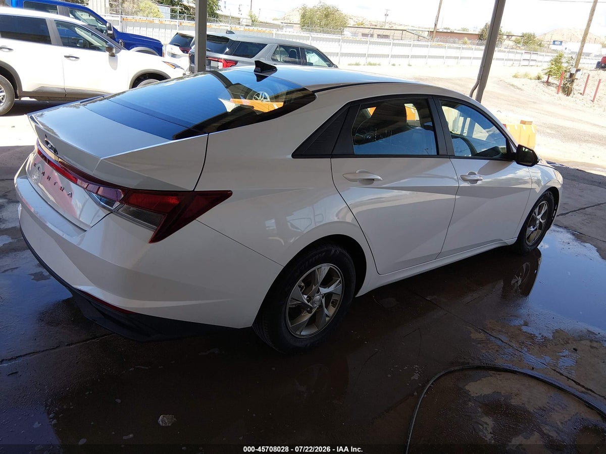 2021 HYUNDAI ELANTRA SE — снимка 4