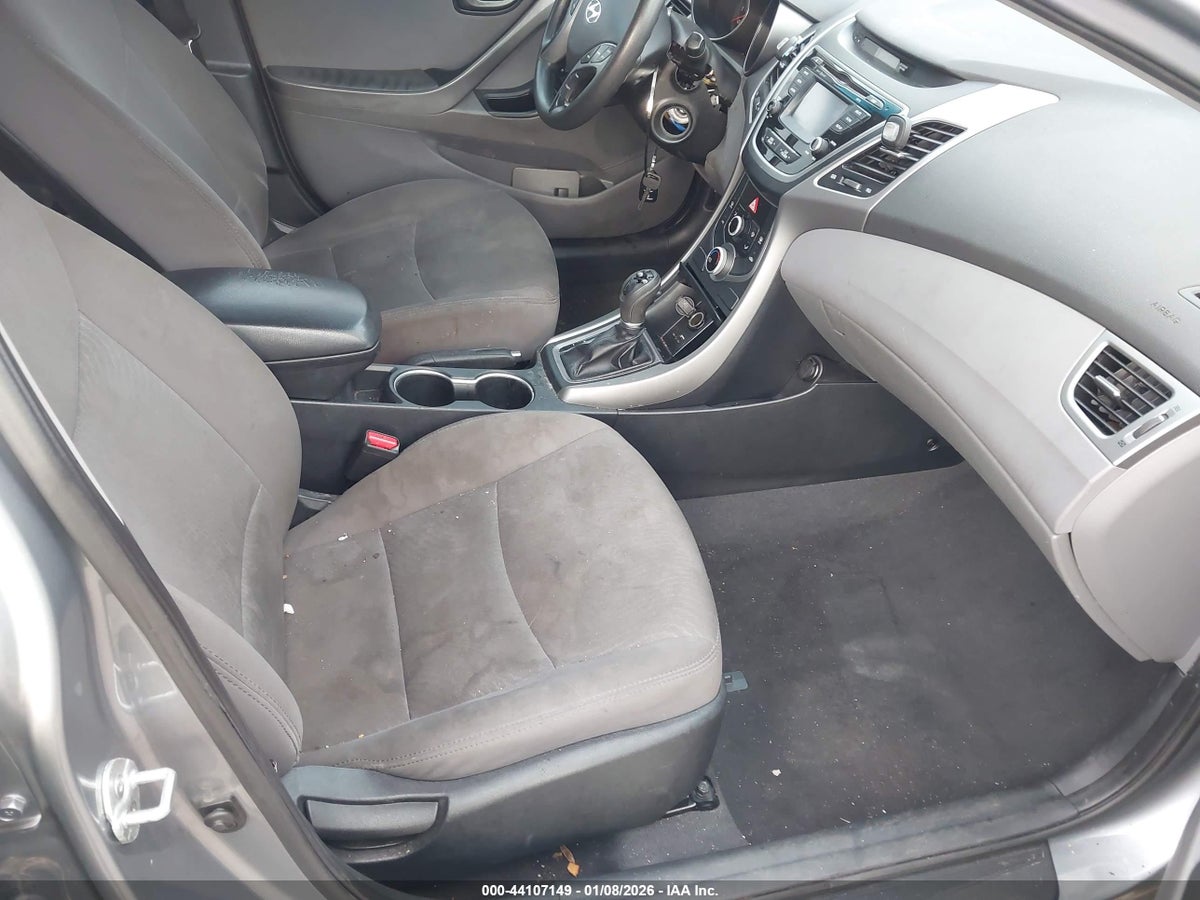 2015 HYUNDAI ELANTRA SE — снимка 5
