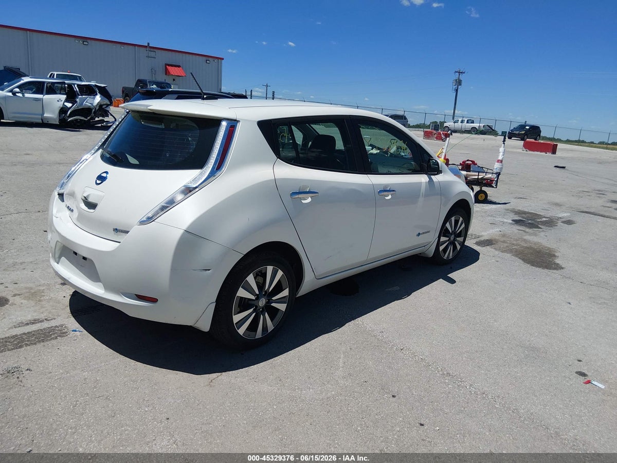 2015 NISSAN LEAF SV — снимка 4
