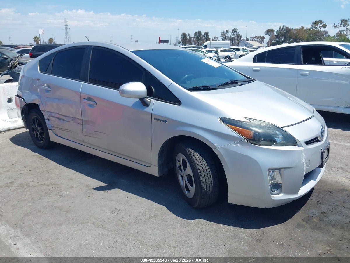 2010 TOYOTA PRIUS III