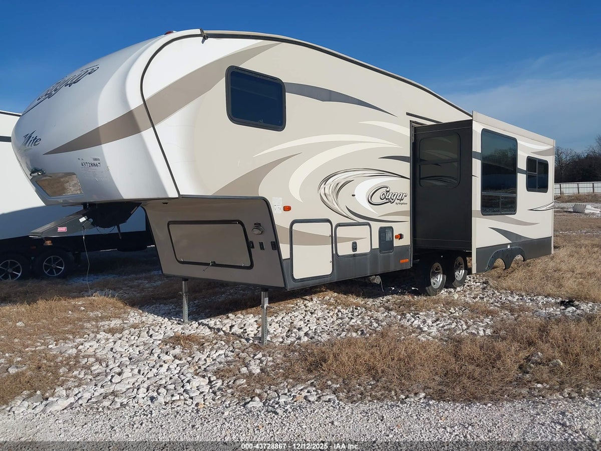 2017 KEYSTONE RV COUGAR X-LITE SERIES — снимка 2