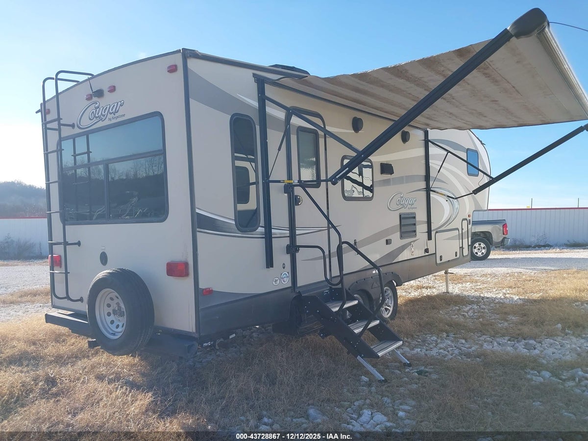 2017 KEYSTONE RV COUGAR X-LITE SERIES — снимка 4